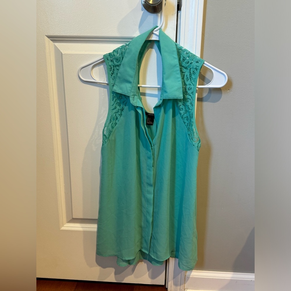 Forever 21 Button up Tank Blouse